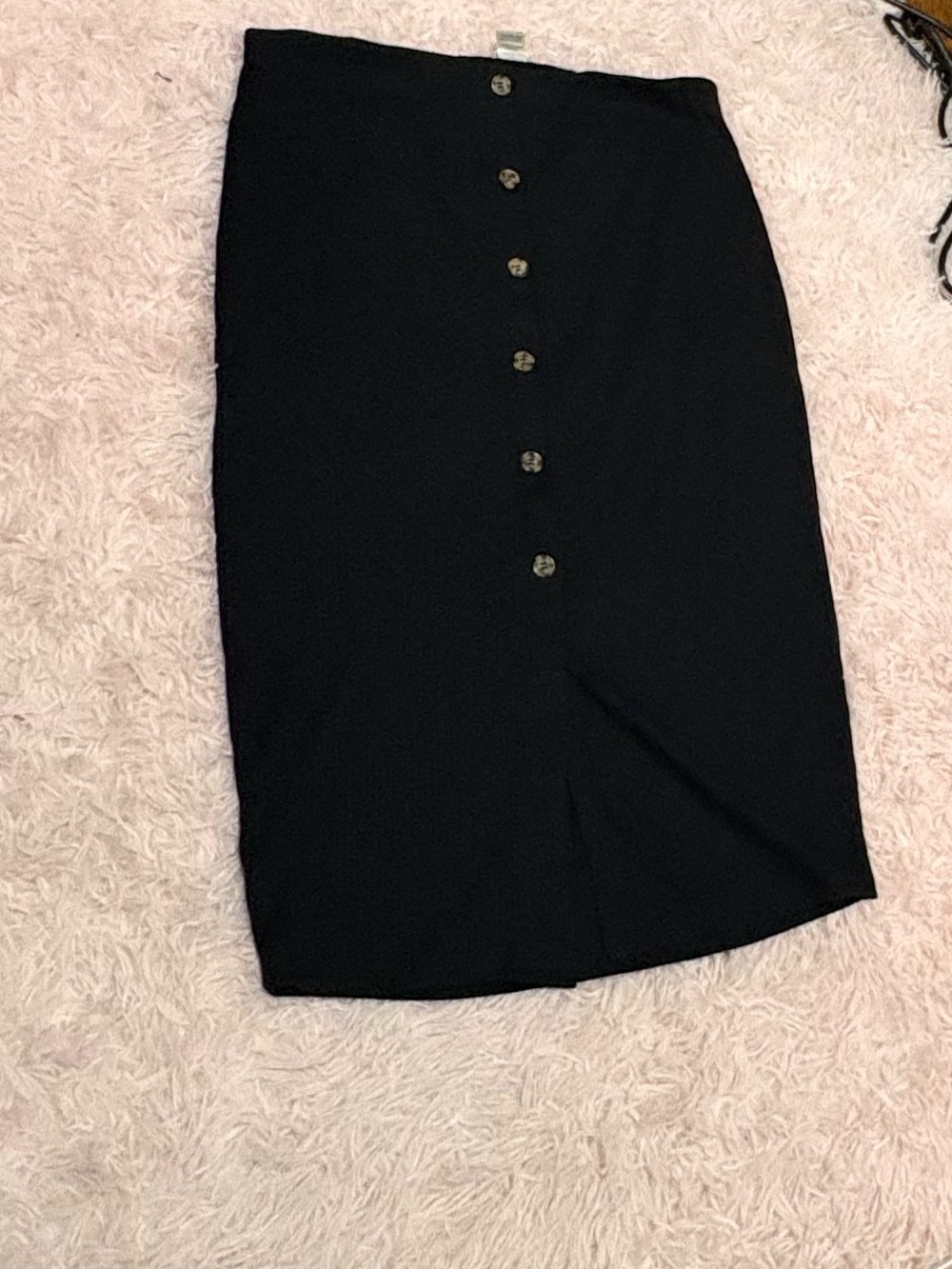 Bozzolo Black Button-Front Pencil Skirt & matching Top